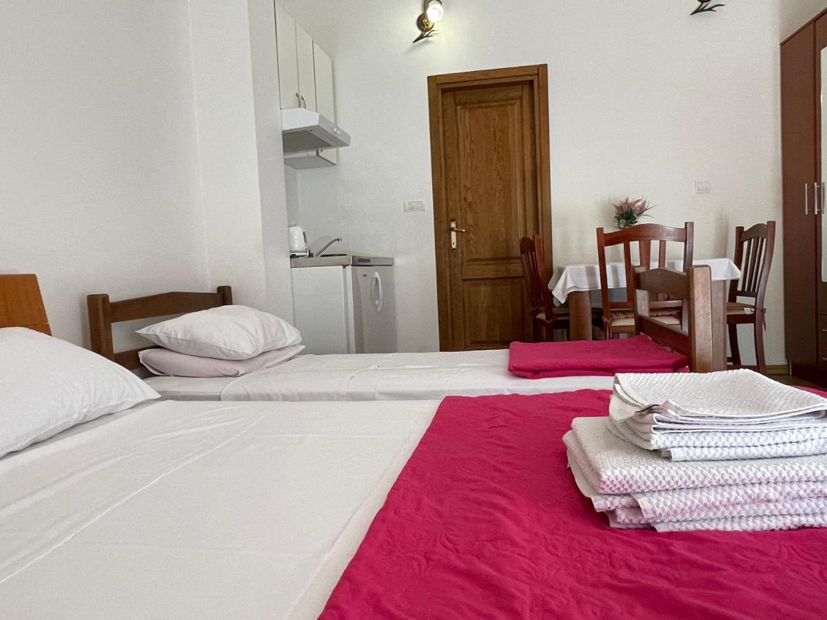 Apartments Milano Herceg Novi Exterior photo