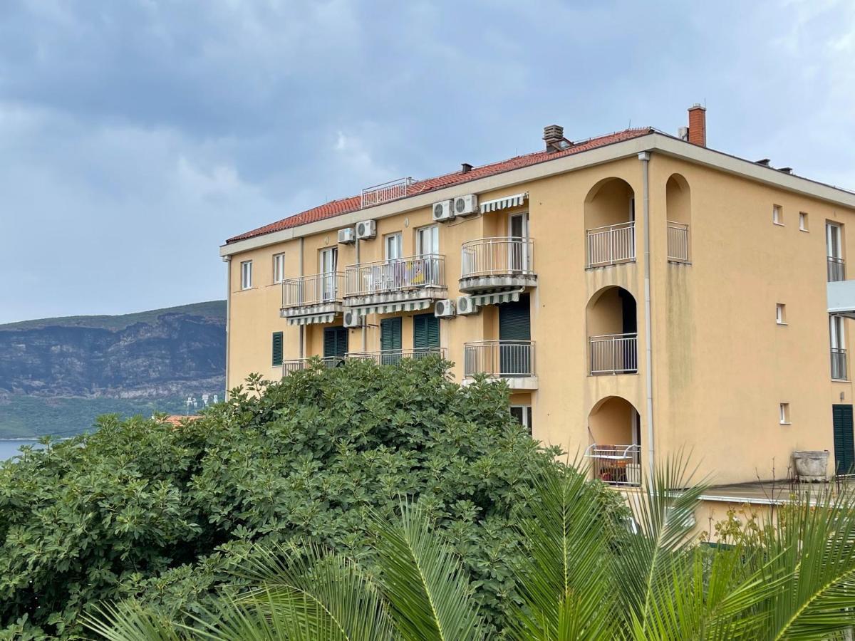 Apartments Milano Herceg Novi Exterior photo